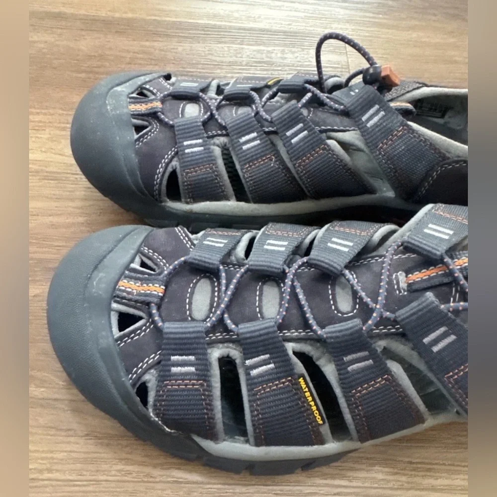 Keen Newport H2 Athletic Sports Sandals Mens Size 10 Waterproof